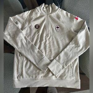 Like New Lululemon Team Canada Olympic Sweater Quarter Zip